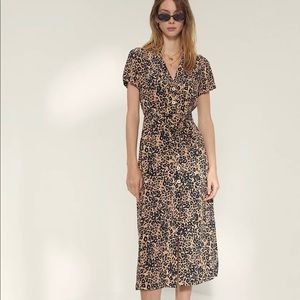 ❌SOLD❌Wilfred Shirt Dress